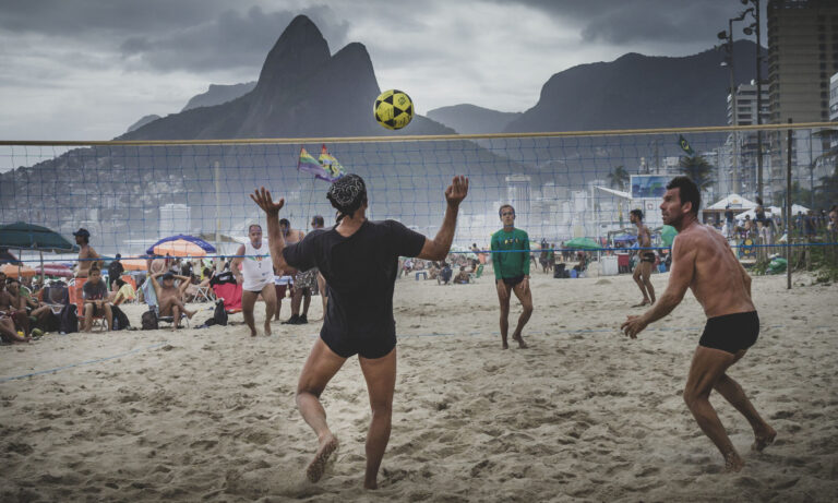 Futevolei_rio-de-janeiro_Ipanema-Beach